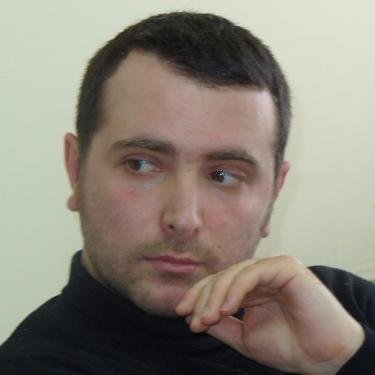 Tech Journalist (Economy, https://t.co/ZX0AAbqTwA, HiComm, https://t.co/AuyPAhgtlL), founder of Crossroads Bulgaria, likes Pink Floyd, Gibson, Cryton, Stan Lee.