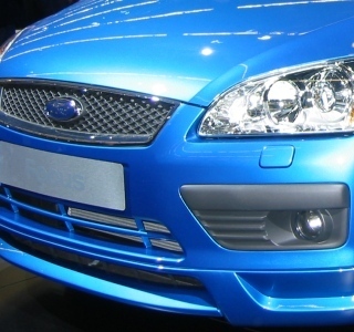 Tips and tricks for finding cars, trucks and vans at auto auctions.
