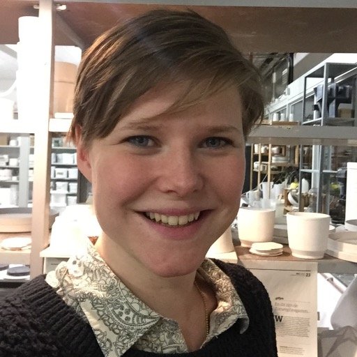 Product designer met passie voor keramiek | Mede eigenaar BAMKeramiek | Initiatief nemer TwaalfZestig keramiek collectief | creatief voorzitter Utrechtse Aarde