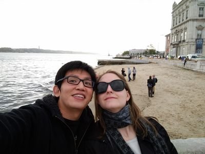 LivresEduquer's profile picture. Sur notre blog, nous nous formons au métier de parents à travers des livres. Nous lisons, appliquons et partageons nos découvertes.