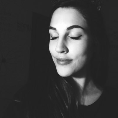 Sou grata pela tempestade, que me fez apreciar o sol.