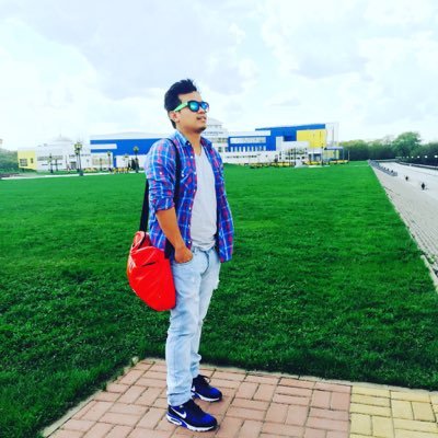 robinsanthiyam's profile picture. 