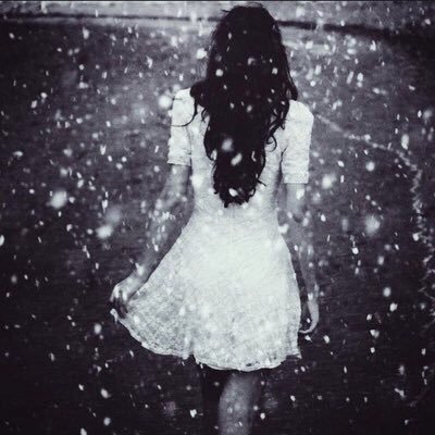 HudaThamir's profile picture. 