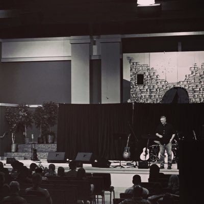 DanielBarkleyy's profile picture. Servant of Christ. Husband to Lauren. Loving life and exploring this good earth. Homebase in N.C. Singing and Writing and Worshiping! 
Ephesians 2:10