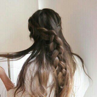 ___piv's profile picture. 