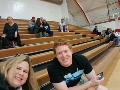 kinderadam's profile picture. Former University of Wyoming Football #86... now I do some stuff for Tesla #0.3%