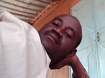 Hamidoumoussa17's profile picture. Sport NBA MMA NASCAR Football WWE MLB Technologie & Science