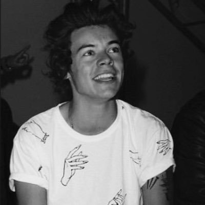 harryrpghls's profile picture. 