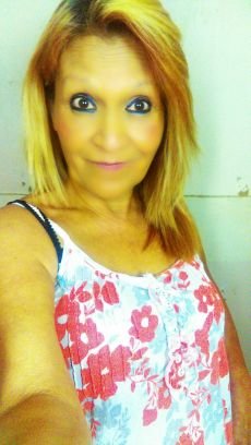 chriswarren129's profile picture. 