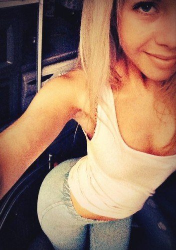 Hi Guys! Want to look more my photo without clothing? Find me at link...