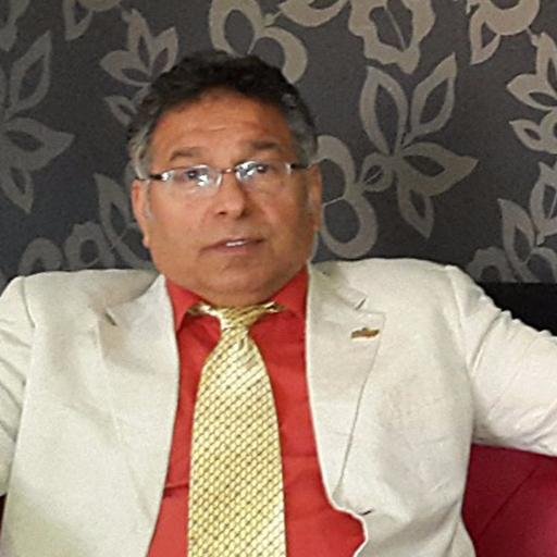 Amirshirazian's profile picture. http://t.co/X1WD1KHhr7