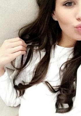 cutiebrianas's profile picture. i sold my soul to briana jungwirth tbh