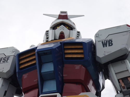 さすらわなくなった研究者。
 
“演劇集団キャラメルボックス”“SMOOTH ACE”“アルケミスト”にかなりディープにはまっています。
劇団空晴、クロムモリブデン、ホチキス、空想組曲もお気に入り。

行きつけは都立家政の『ちび太ン家』。
主食はラーメン（笑）
セガサミーフェニックス推し。