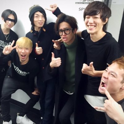 Spyair Airi固定ツイrtお願い En Twitter 友達にspyairってだれ ｉｋｅをかっこよくないって言われてショックだったので Safamilyならわかってくれるはず Spyairのよさｉｋｅのかっこよさを Spyair ｉｋｅをかっこいい かわいいと思う人rt T Co