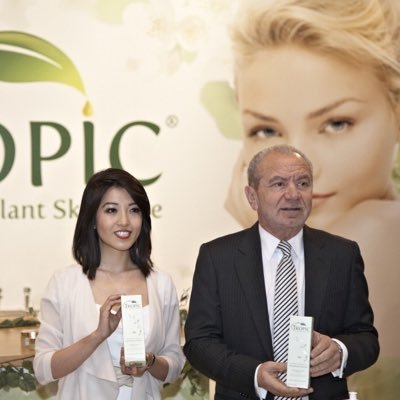 Tropic skincare convert. #Vegan #crueltyFree #parabenfree.  Also the best mascara and eyeliner I've ever used! https://t.co/HossQzJAXr