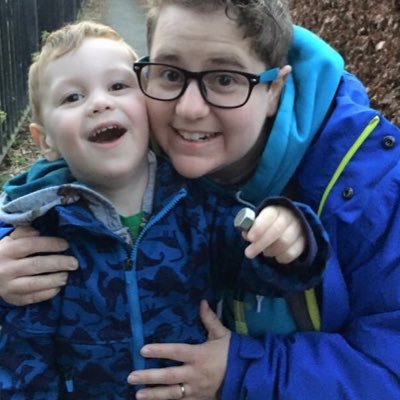 A Mama and her little boy sharing their geocaching adventures. #GeocachingkidsUK