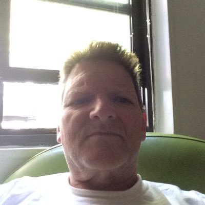 RichardStreit's profile picture. Playing the market, looking for the pot of gold.