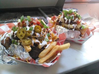 We are a food truck based in Lincoln County, serving up delicious baked potatoes, several loaded fry BBQ, mexi-que and tex-mex items