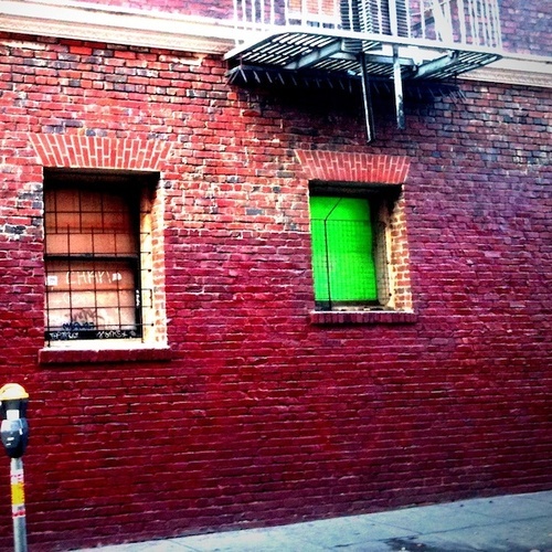 iPhoneographies's profile picture. iPhoneographi.es: The Best of iPhone Photography.