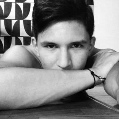 VivasFreddy's profile picture. Venezolano| Estudiante de Ingeniería Civil, Contaduría y Derecho