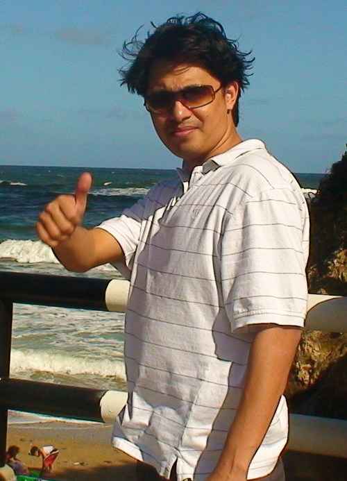 alrony's profile picture. 