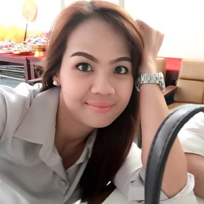 PPromnuan's profile picture. No expectations. No disappointments.