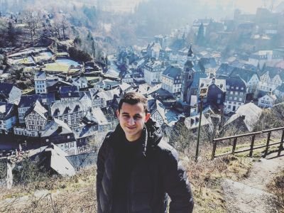 andriushhh1's profile picture. ♧♤◇