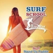 Bonaona Surf School & Bar, es una escuela de Surf, Stand Up Paddle Surf, Windsurf, Surf y Kitesurf, con servicio de bar ubicada en Ca'n Pastilla.