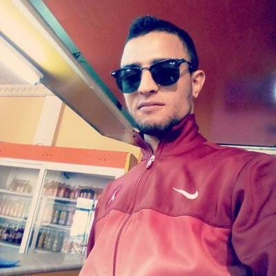 azdinecab4's profile picture. 