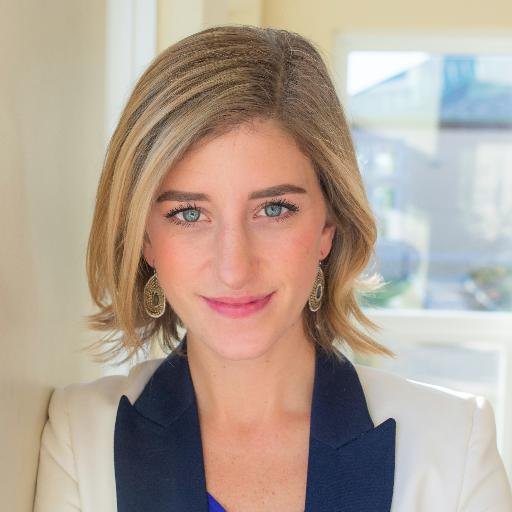 Food lover. Ocean junkie. Communications pro. @CapeCod native, living the life @wearecisco and exploring the ever-changing world of #digital. Tweets are my own.
