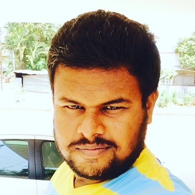 corporate employee who loves cars and is all into advertising & marketing. Also posts whatever catches his eye and his camera. Everything is candid.