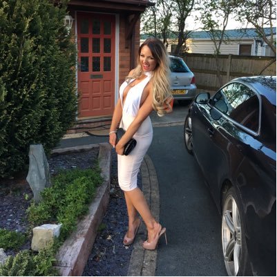 fitness_talia's profile picture. Professional pole & Aerial Hoop instructor ❤️ silks Aerialist ❤️ wannabe handbalancer ❤️ promoting a healthier you ❤️ female body project