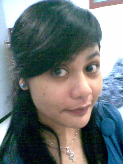 dinasukatidur's profile picture. 