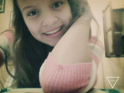 La distancia a veces te impide un beso, o un abrazo. Pero jamás un sentimiento. ♡