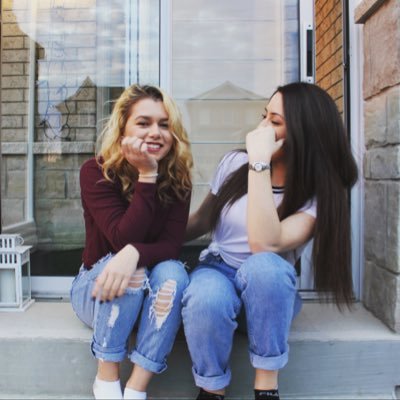 nicolepeverini's profile picture. 