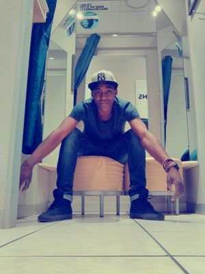 tlista26's profile picture. music is my life .....