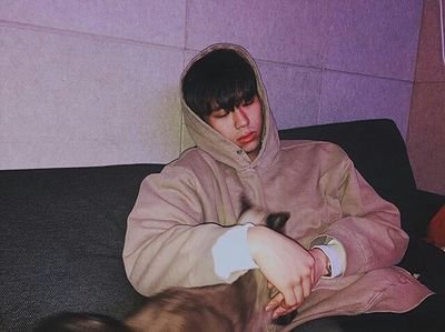 [ 준비중! / 準備中です！ ] 랩퍼 식케이 (@younghotyellow) 를 응원하는 첫 일본팬페이지 스테이골드 입니다♡ / ラッパーSik-Kを応援する初の日本ファンページ STAY GOLD です♡