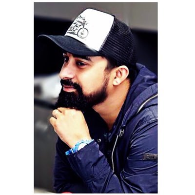 aman_nikon's profile picture. • P H O T O G R A P H Y • • M U S I C • • L I F E •