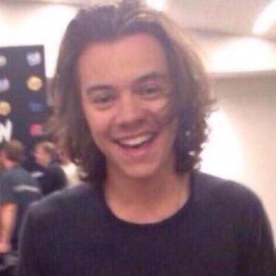 HIII READ THE LINK IN MY BIO FOR EASY QUICK MONEY 100% REAL S2G earn money for 1d and 5sos tickets n apps CLICK LINK IN BIO