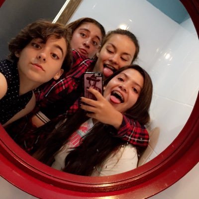 JouGaleana's profile picture. Mi corazon es de 5 personas muy especiales CD9