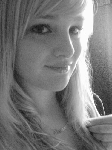 cassandraelena's profile picture. 