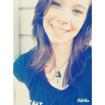 coolvibes420's profile picture. hiiiii I'm kiersten  just cool vibes  smoke some weed and chill ❤ snapchat: spiderman1044 
singleeeeeee hmu