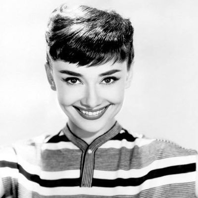 elenarocamo's profile picture. 