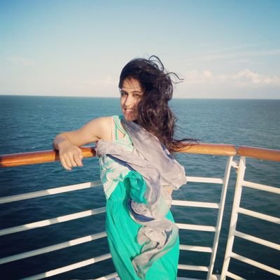 Founder and CEO - Wedding Shoppers
Lover of Vogue,follower of SJP and believer of The Secret.My life revolves around 3 F's Fashion,Film and Food!!