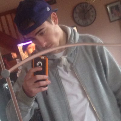 ashfountain16's profile picture. 