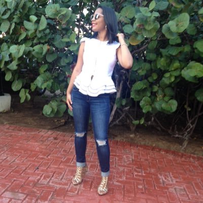 AnllyPayano's profile picture. ♥[FuTuRa Medico]♥/Instagram @anllykpayano / Enamorada de la vida/Hija De Unos Padres Maravillosos/ Liceysta 100%/Yankeesta/Hermana de una loquita/