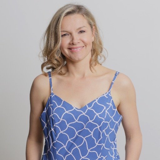 Justine Clarke Profile