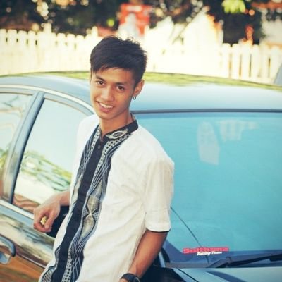 zhyl_hw's profile picture. i'm sick but i'm not suck