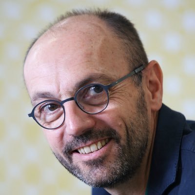 Head applications and databases, providing support, web & mobile solutions and database services at @uzh_en. Cyclist, runner, skier. Born in @davosklosters.