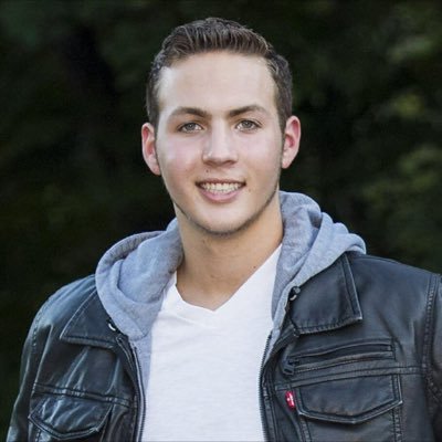 ryancobb_'s profile picture. JCU '19 -- LECOM Bradenton, Florida '23--ΣΦΕ